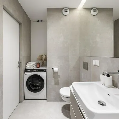 Apartamento Lumina I Comfort 4-room With Parking I Balcony I Ac I Sauna *