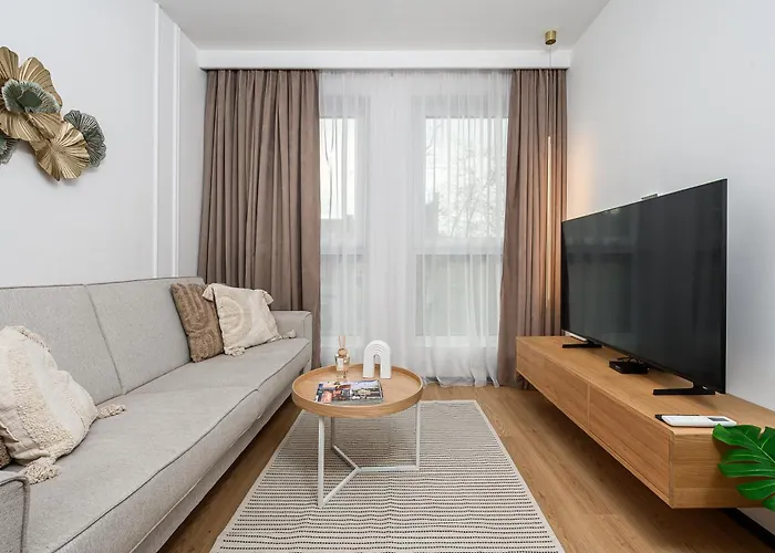 Lumina Luxury 4-rooms With Parking