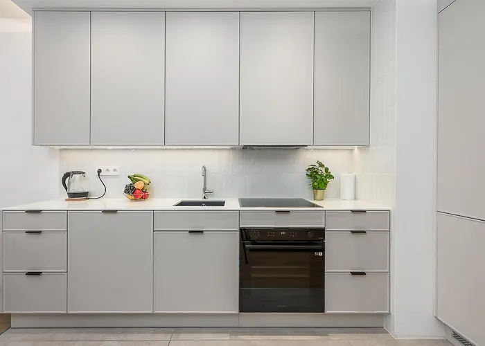 דירה Lumina Luxury 4-rooms With Parking *