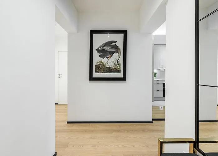 Lumina Luxury 4-rooms With Parking Λοτζ